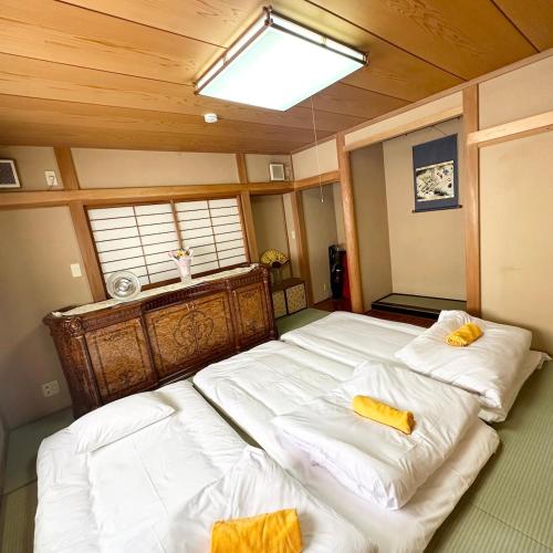 ookubo hills Unique 3 Bedroom House in Shinjuku area