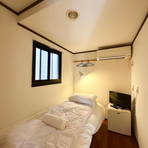 ookubo hills Room for 1 located in Shinjuku area
