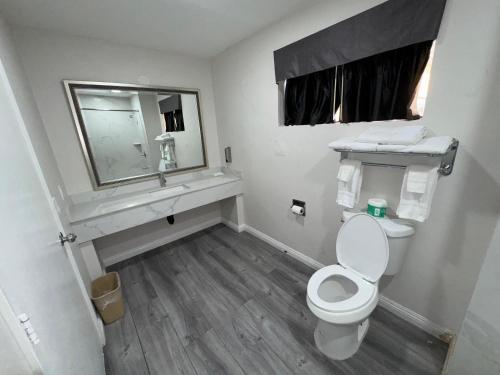 Ένα μπάνιο στο Five Star Inn