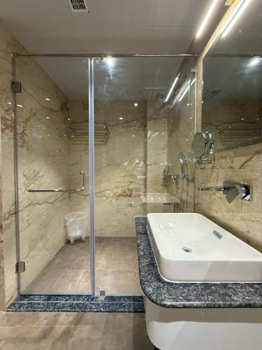 Un baño de Hotel River Rhythm Assi Ghat
