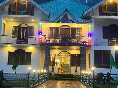 Gallery image of Hotel Golden Peak Sonamarg in Sonāmarg