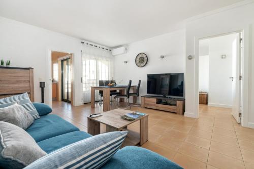 BnB Homes Apartments near Ocean & Lush Nature 500 m away from the ocean