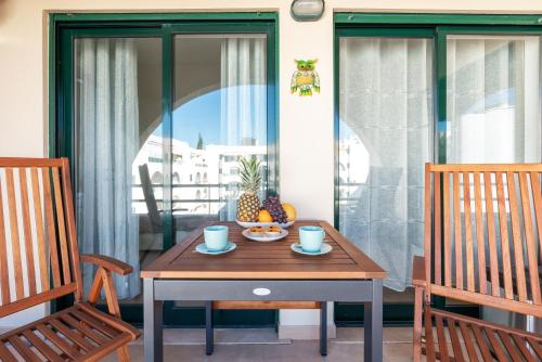 BnB Homes Apartments near Ocean & Lush Nature 500 m away from the ocean