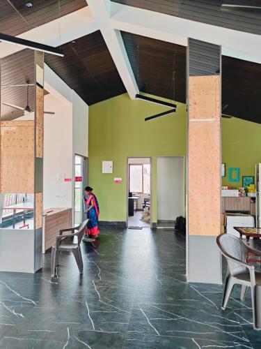 Χώρος καθιστικού στο The Comfy Stays