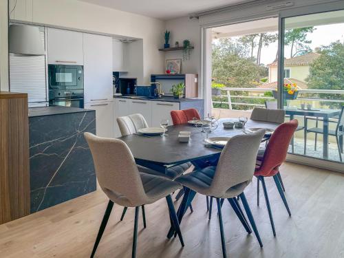 Appartement spacieux et décoré avec goût - quartier Pironnière - 6 personnes