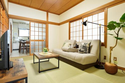 FUKUSHlMA HOUSE -spacious & convenient- 広々112平米の一軒家! 福島駅徒歩5分!