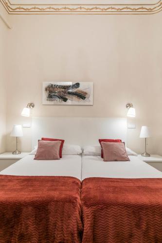 Reina 1 by Forever Rentals