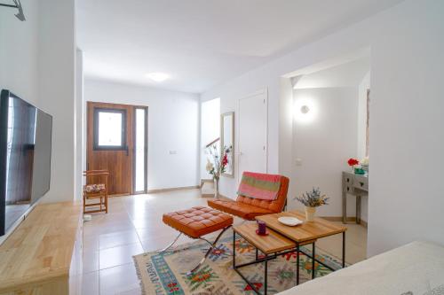 Casa Alegre by Casasol