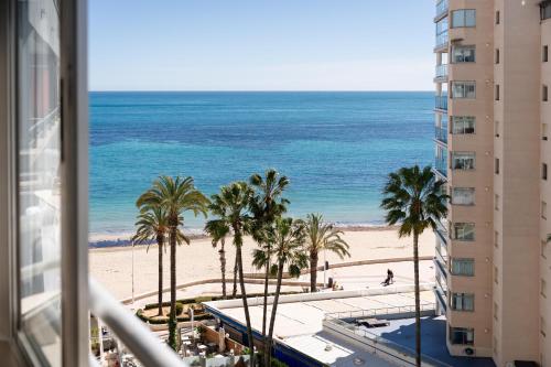 Aquamarina II beachside