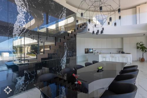 Villa Olimpia by Abahana Luxe