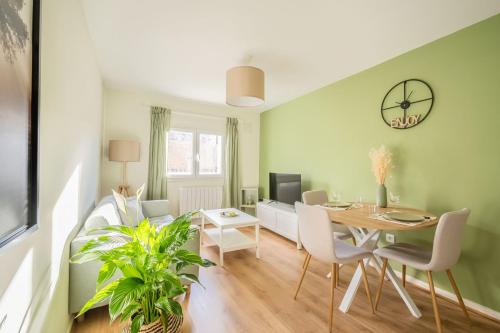 Le Bicolore ~ Rue calme ~ Centre-ville