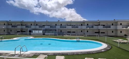 Bazén v ubytování Casa Sol y Mar nebo v jeho okolí