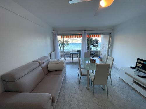 Photo de la galerie de l'établissement rcm1, à Roquebrune-Cap-Martin