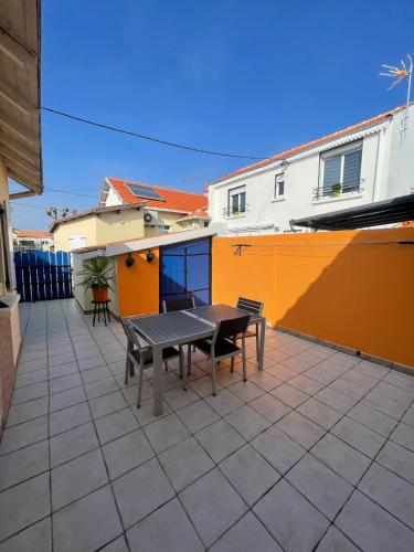 Balcone o terrazza di La Madeleine, 4 vélos, 200m de la plage, Clim, Terrasse, Barbecue