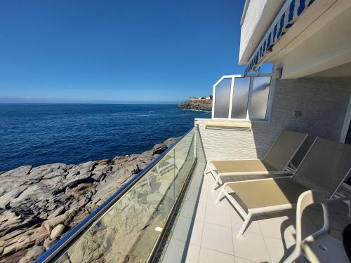 Slow boat experience