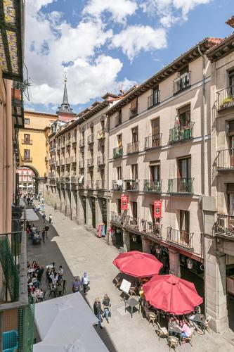 Plaza Mayor by Forever Rentals