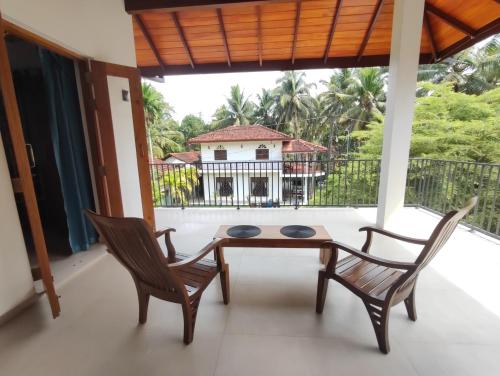 Balkón nebo terasa v ubytování Parrot Paradise Negombo