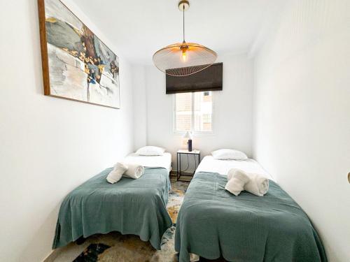 Renovated 2 bedroom in Nerja Center, Carabeo area