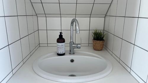 Et badeværelse på 1-bedroom villa apartment in CPH