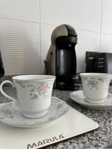 Příslušenství pro přípravu čaje a kávy v ubytování 3H MALARGUE Duplex I