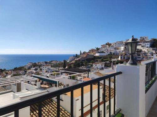 Beautiful 4 bedroom town house in Punta Lara Nerja