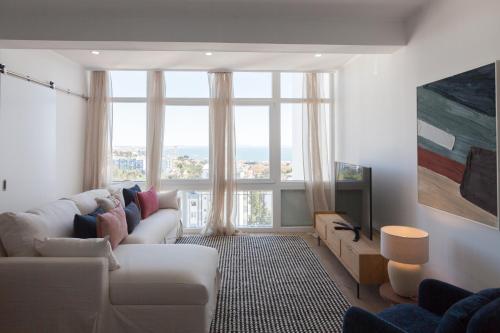 FLH Cascais Sea View Flat