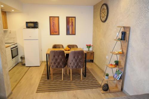 Kuchyň nebo kuchyňský kout v ubytování Apartman Jež