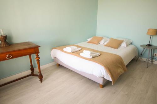 Photo de la galerie de l'établissement Au Bellevue - 2 bedrooms - Wifi, à Angoulême