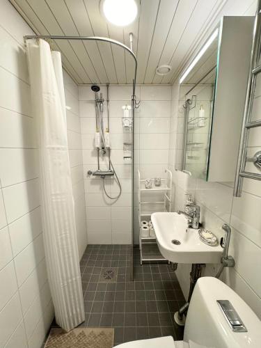 Foto Top Floor Getaway in Central Helsinki - Church & Sea View 3