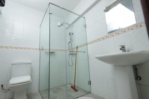 Koupelna v ubytování POPSY HOMES NAKURU CBD