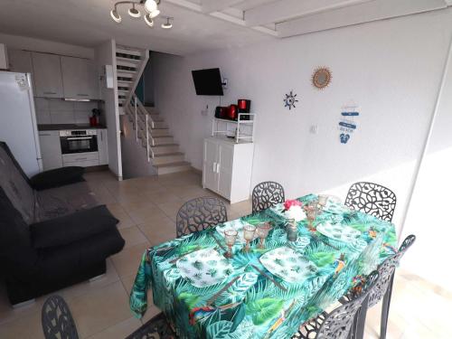 Duplex familial 6 pers avec clim et parking, proche plage