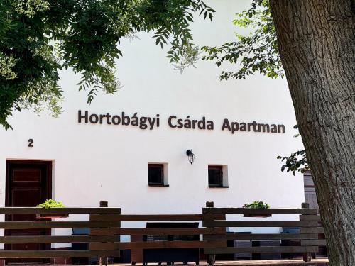 Hortobágyi Csárda Apartman