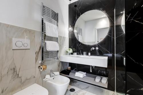 Dionigi 43 Private Suites by Premium Suites Collection photo 40