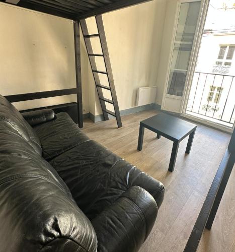 Photo de la galerie de l'établissement Appartement calme et lumineux, à Paris