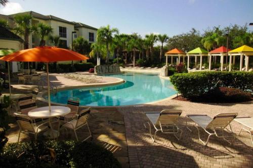 2BR2BA Getaway 7 Miles from Orlando Parks photo 19