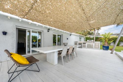 Mimosas Beach House