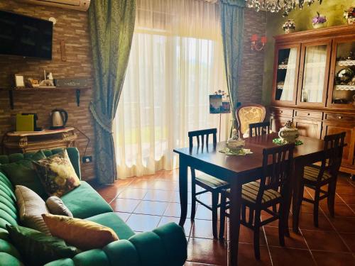 Posezení v ubytování La Mammola Bed&Breakfast