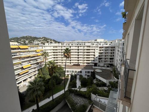 540 Cannes La Croisette - Joli studio au calme coté jardin