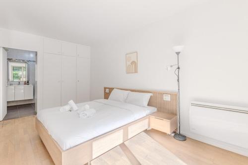 Beautiful 4P Apartment with Garden - Paris 16th