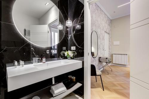 Dionigi 43 Private Suites by Premium Suites Collection photo 101