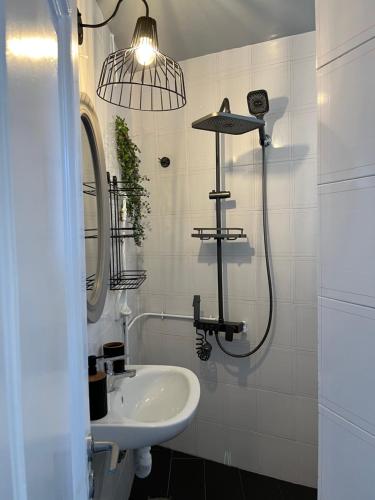 Φωτογραφία από το άλμπουμ του The Old Pharmacy στη Σύμη