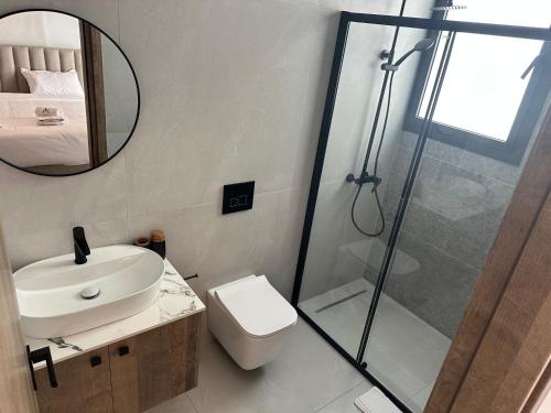 Bilik mandi di 204 Lux Suites Level2 Tower 206