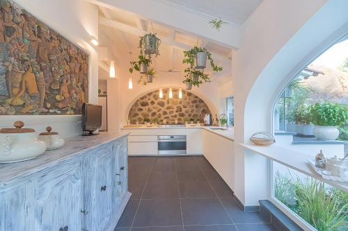 Nhà bếp/bếp nhỏ tại Villa Di Charme Ischia Porto