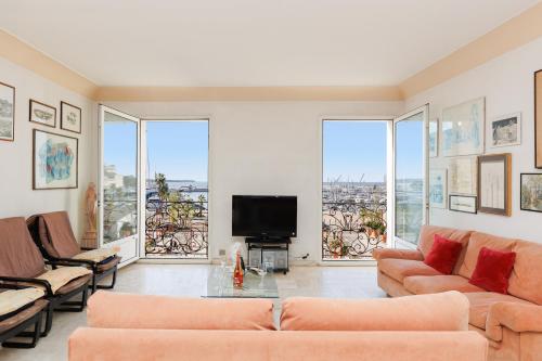 Una Rosa Blu YourHostHelper