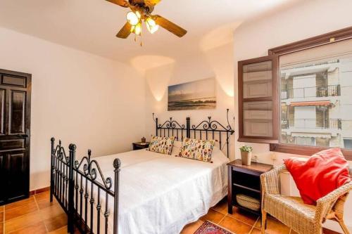 Stunning 2 bed penthouse in Tuhillo, Parador area