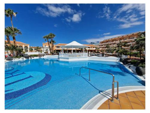 Tenerife Royal Gardens 23 - One Bed