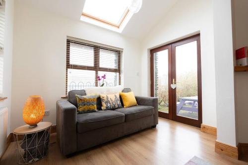 Гостиная зона в Townside Stay - New Town Dingle