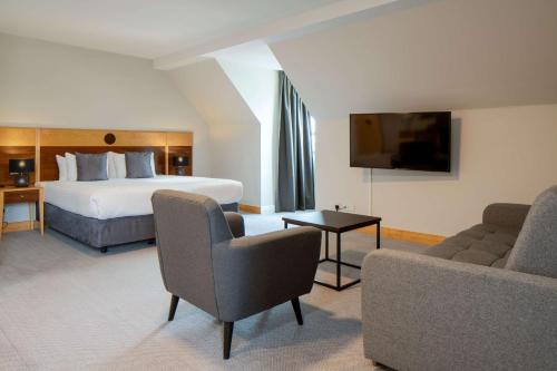 Superior Double Room with Sofa Bed - Non-Smoking
