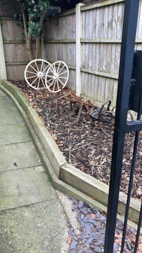 Φωτογραφία από το άλμπουμ του Chatsworth stables σε Newbold