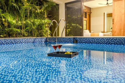 Kolam renang di atau dekat dengan 3bhk Luxurious Villa with Private Pool